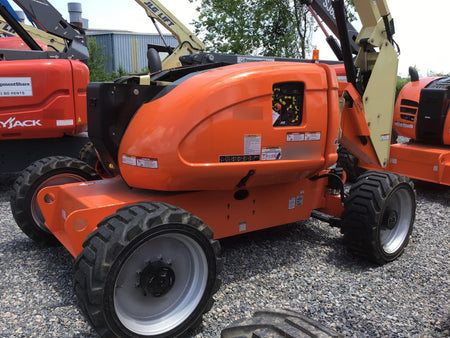 2019 JLG 600AJ