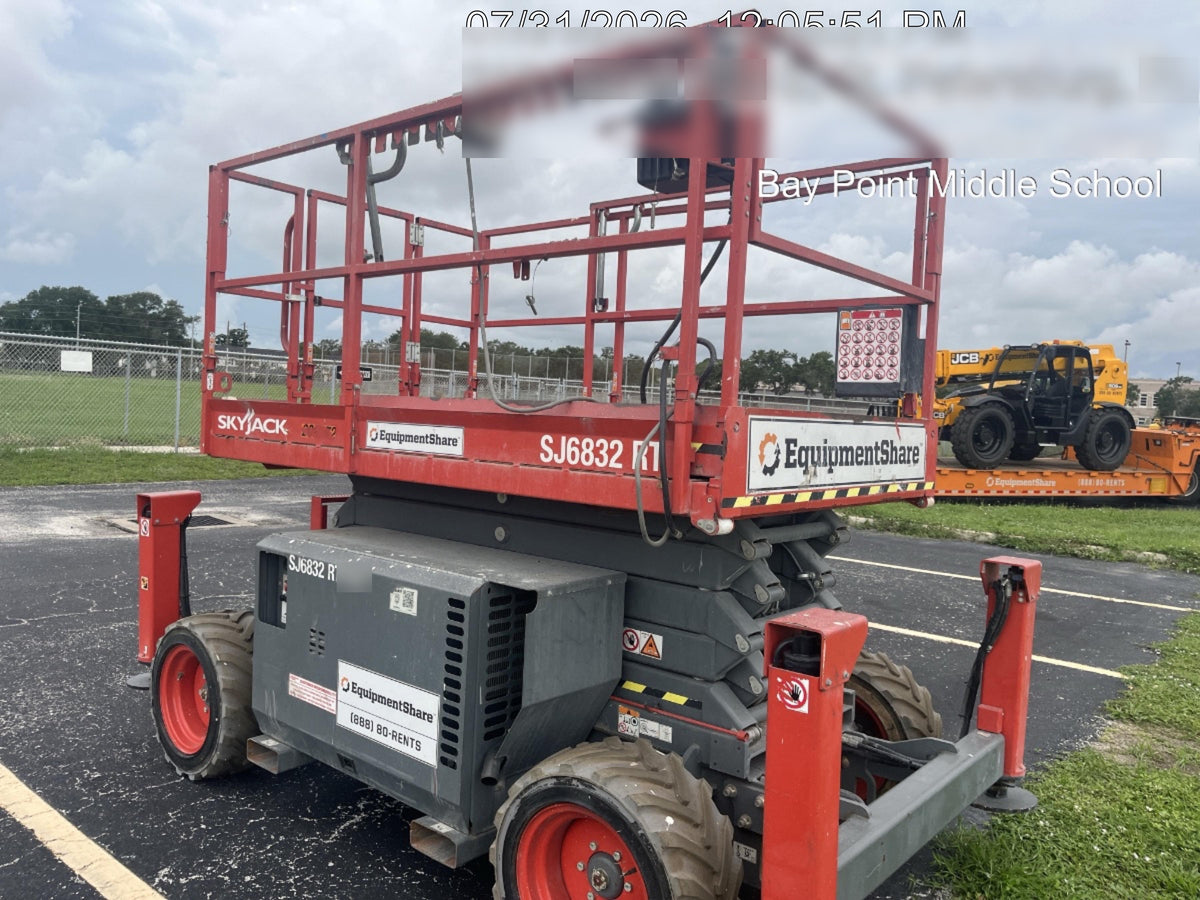 2022 SKYJACK SJ6832 RT