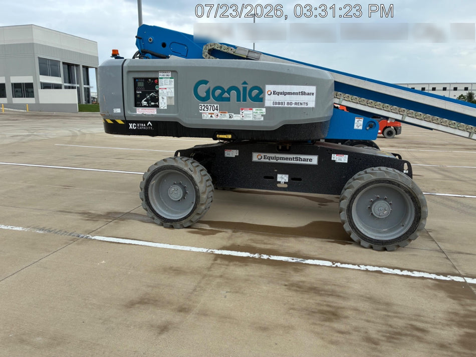 2023 JLG 600S