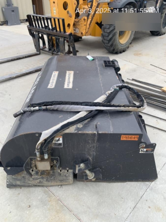 2021 PALADIN Sweepster SB72