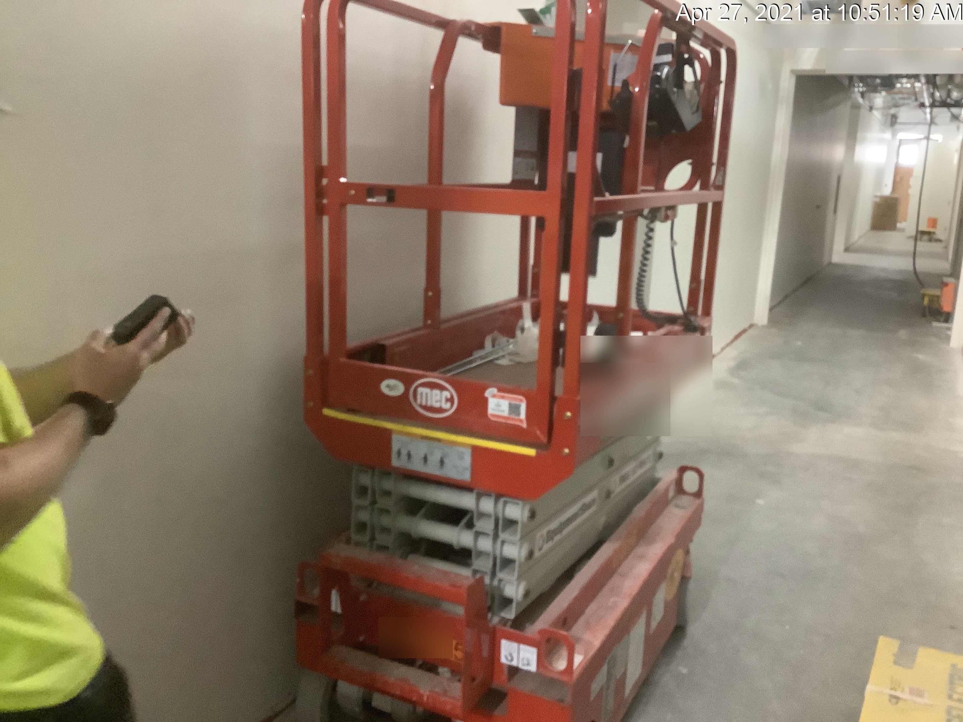2020 MEC 1330SE Solid NM Tires, Steel Swing out Doors, LCS, Beacon, 900W Invertor