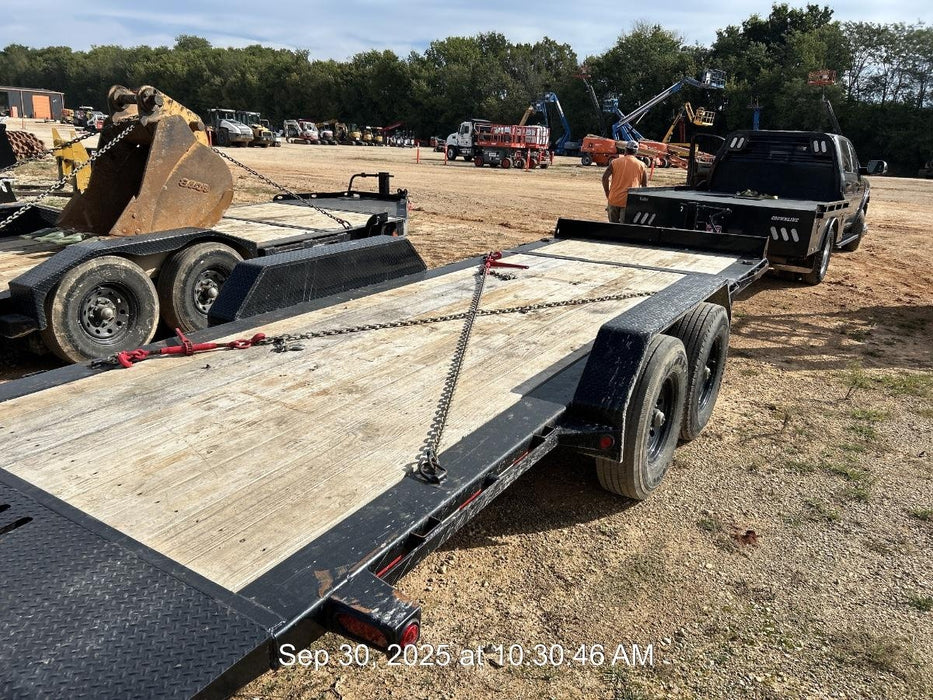 2024 LOADTRAIL Tilt-Deck Rental Trailer