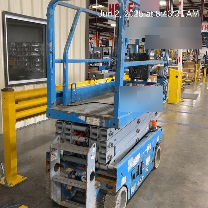 2019 Genie GS-1930 Fixed Rails with Chain Entry