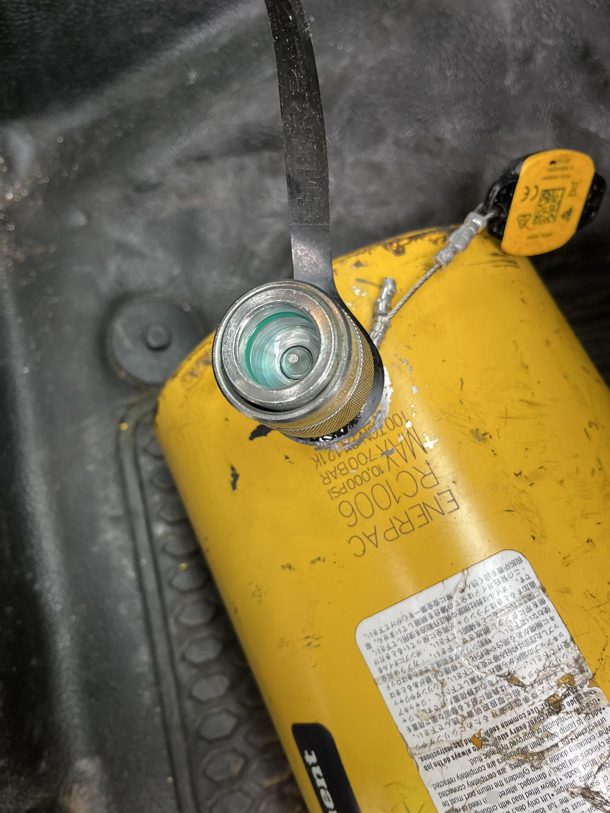 2021 ENERPAC RC1006