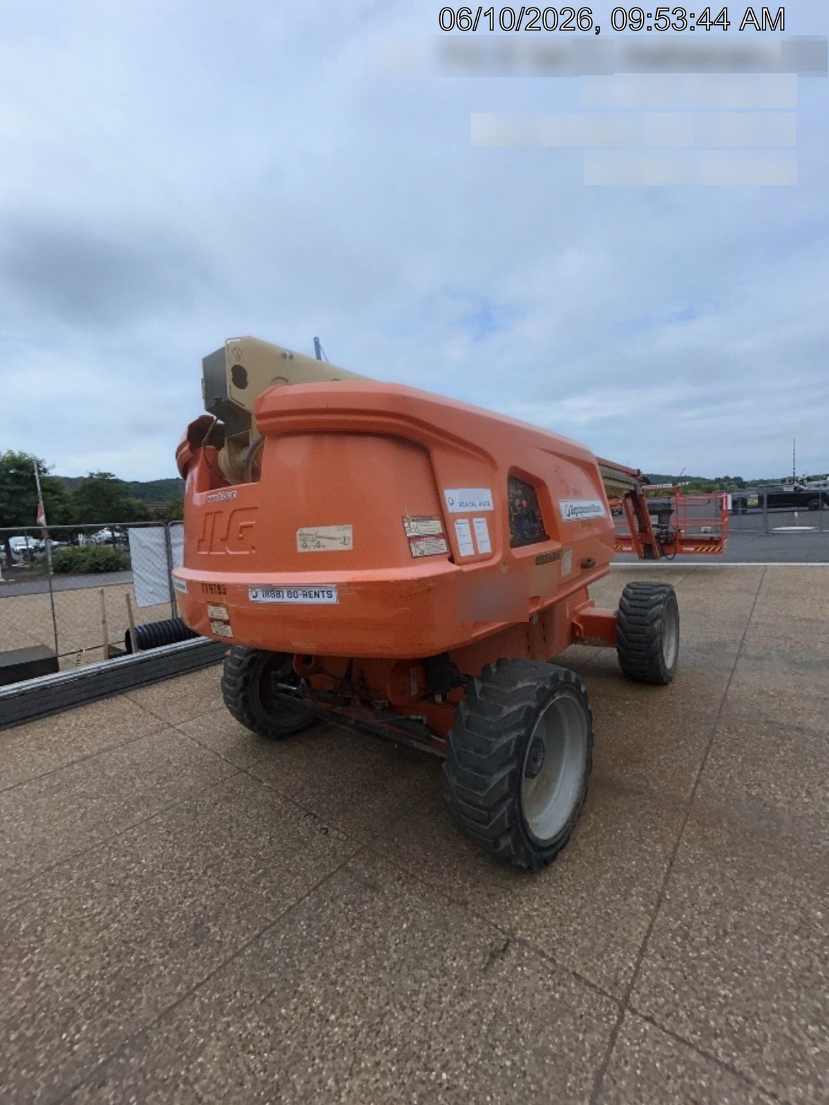 2021 JLG 660SJ