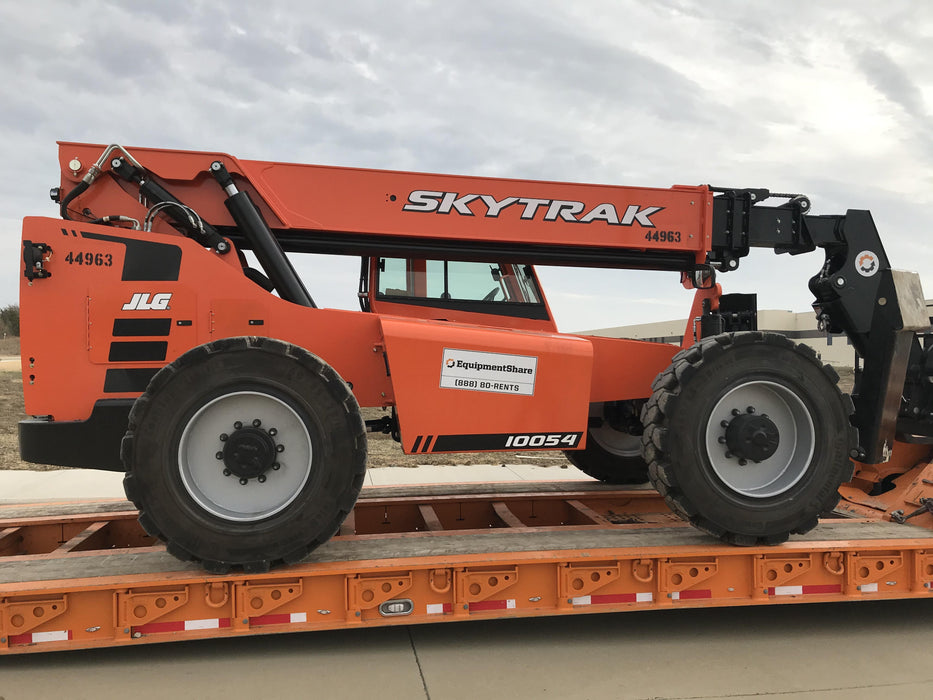 2019 SKYTRAK 10054