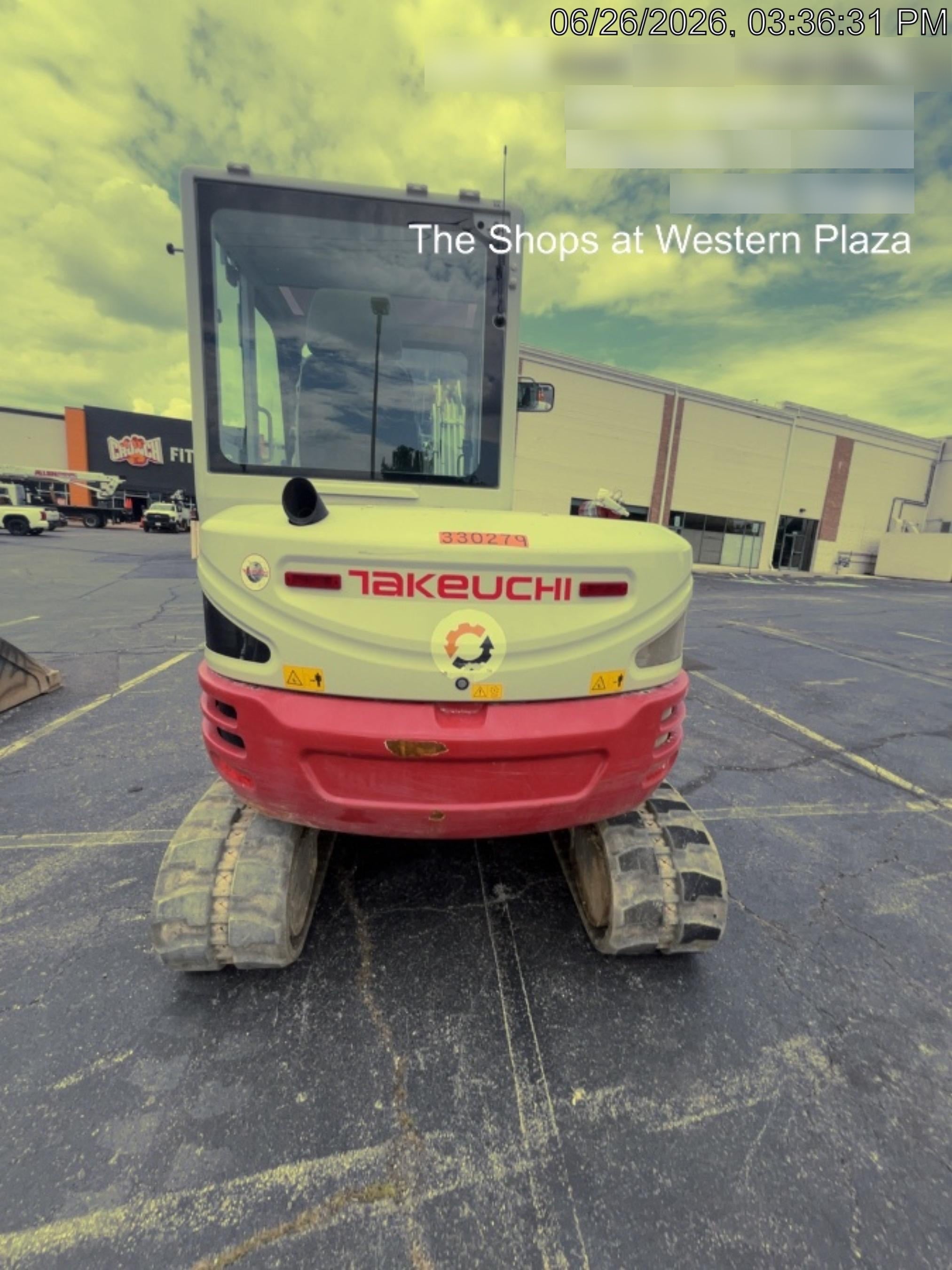 2023 TAKEUCHI TB250-2CR