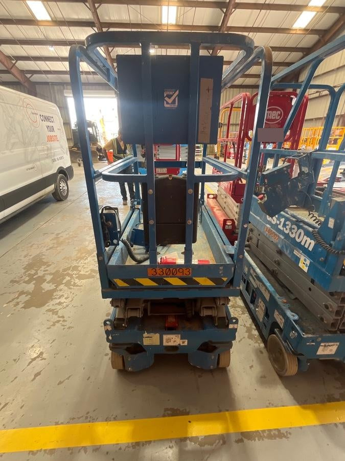 2023 GENIE GS-1432