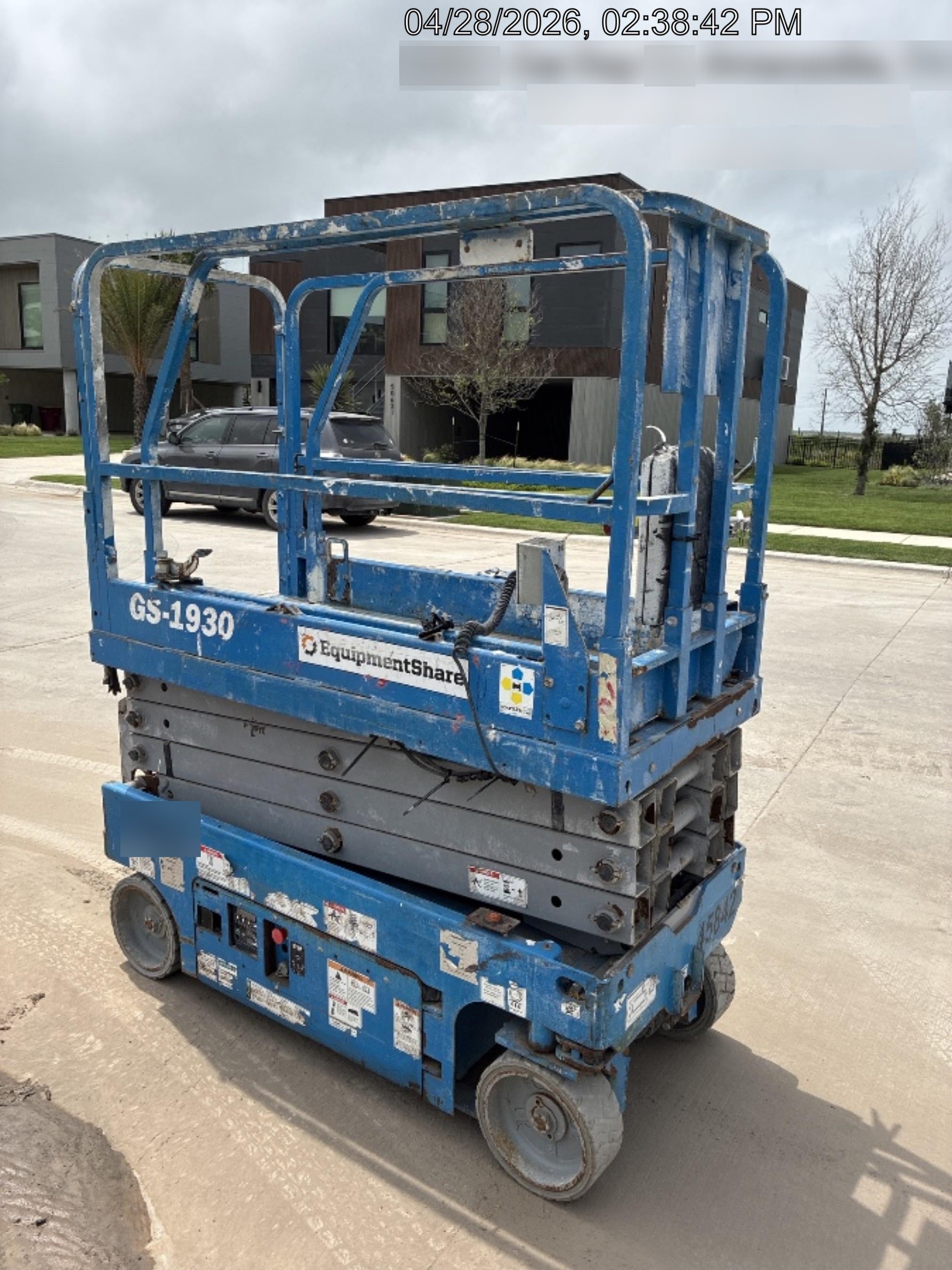 2019 Genie GS-1930 Fixed rails with chain Entry