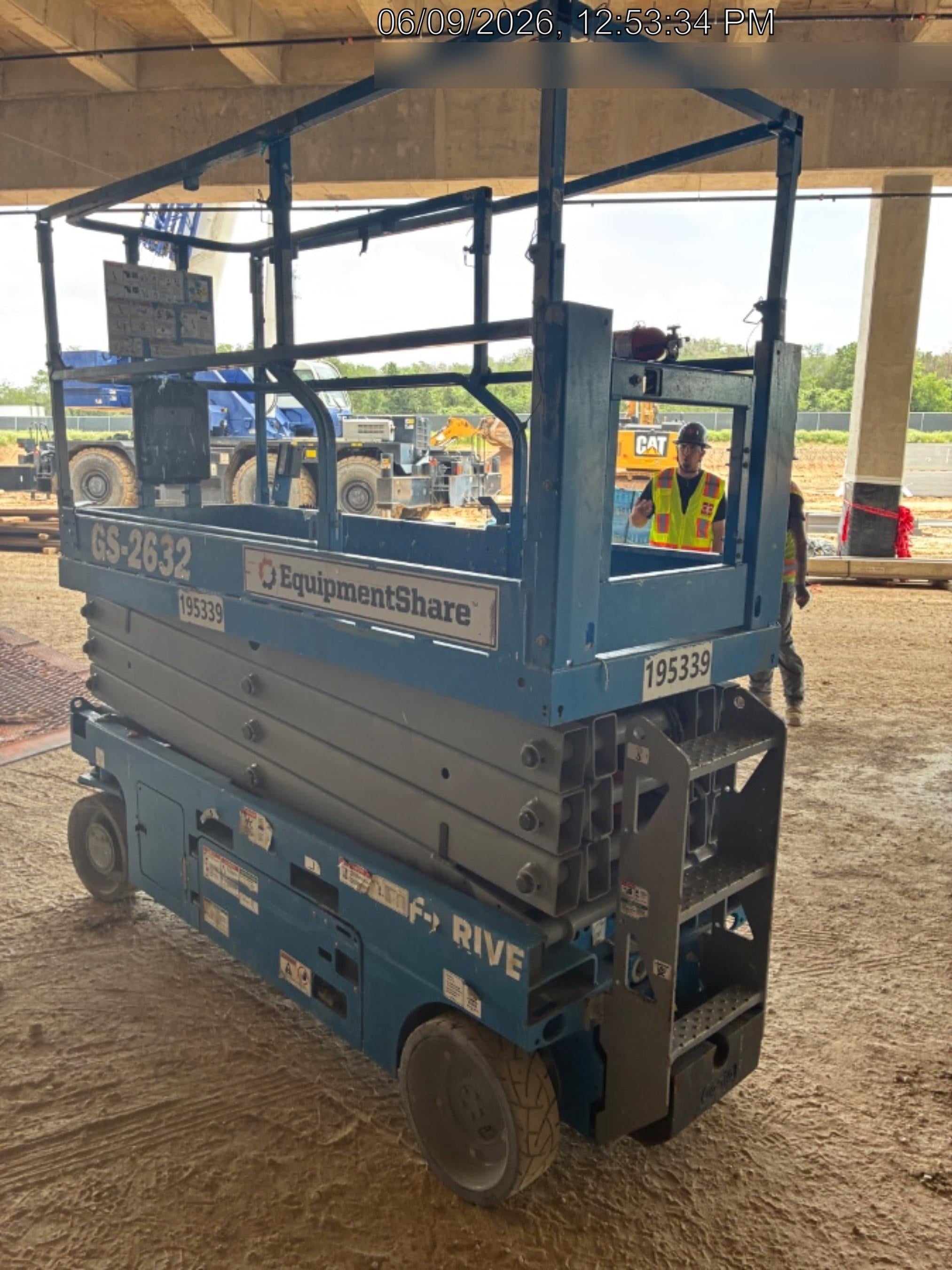 2021 GENIE GS-2632
