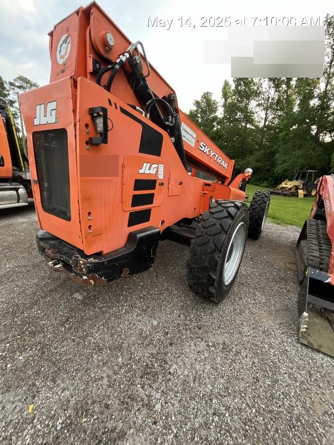 2019 SKYTRAK 8042