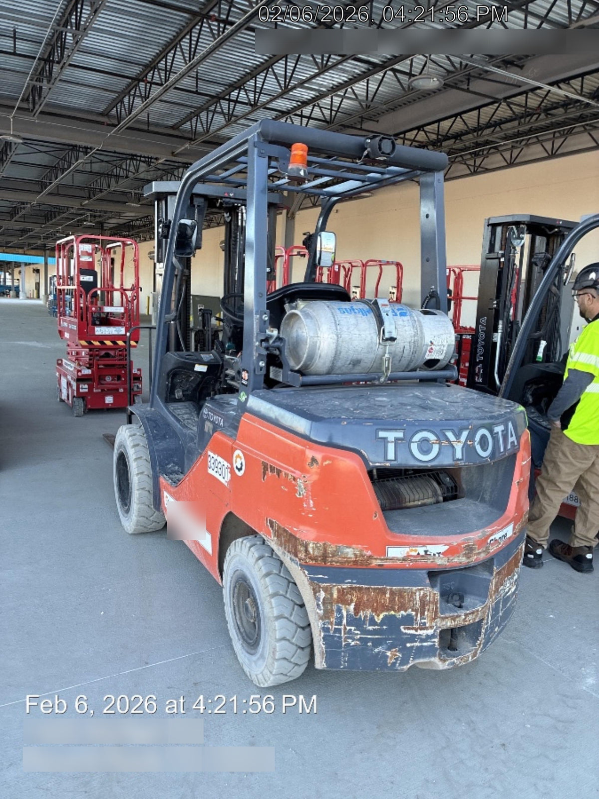 2023 TOYOTA 8FGU30 LP - Quad