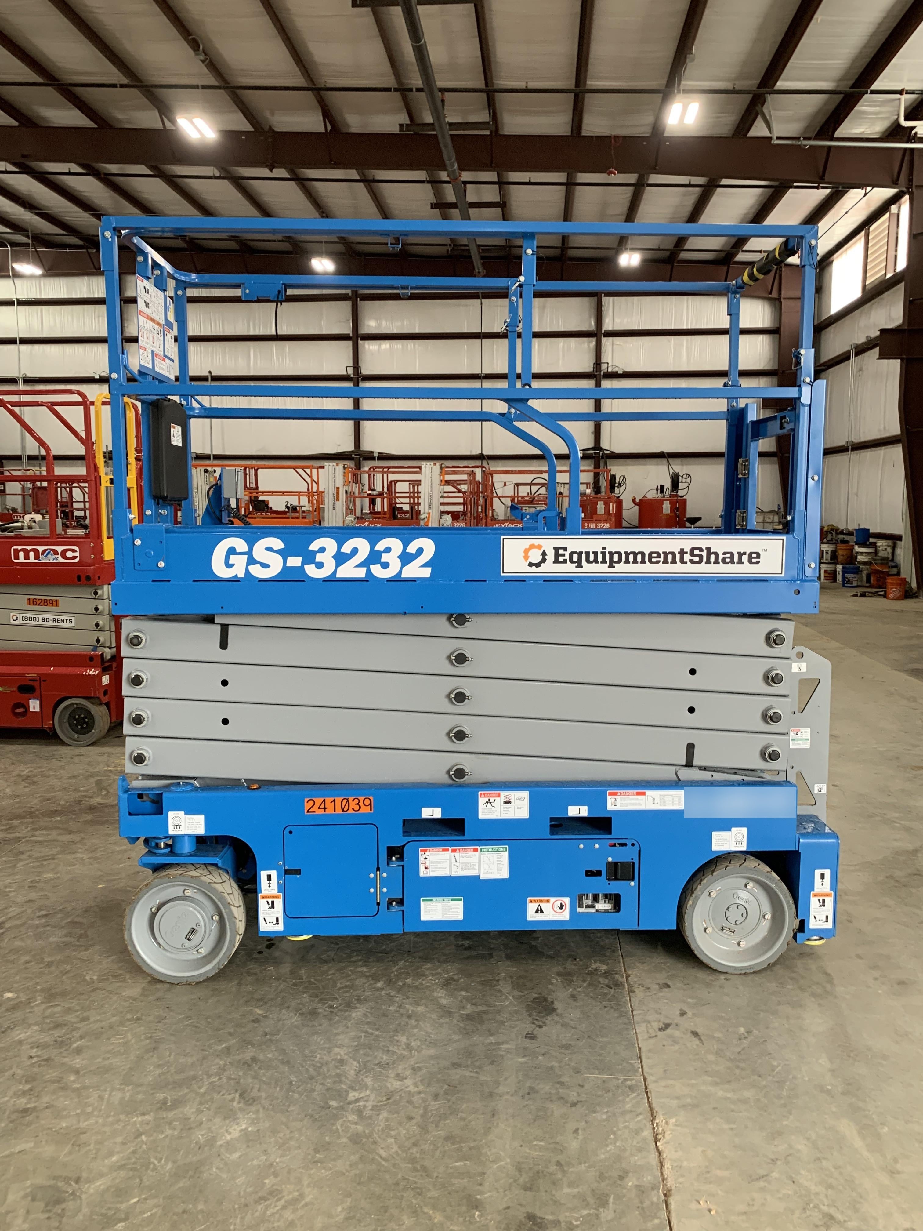 2022 GENIE GS-3232