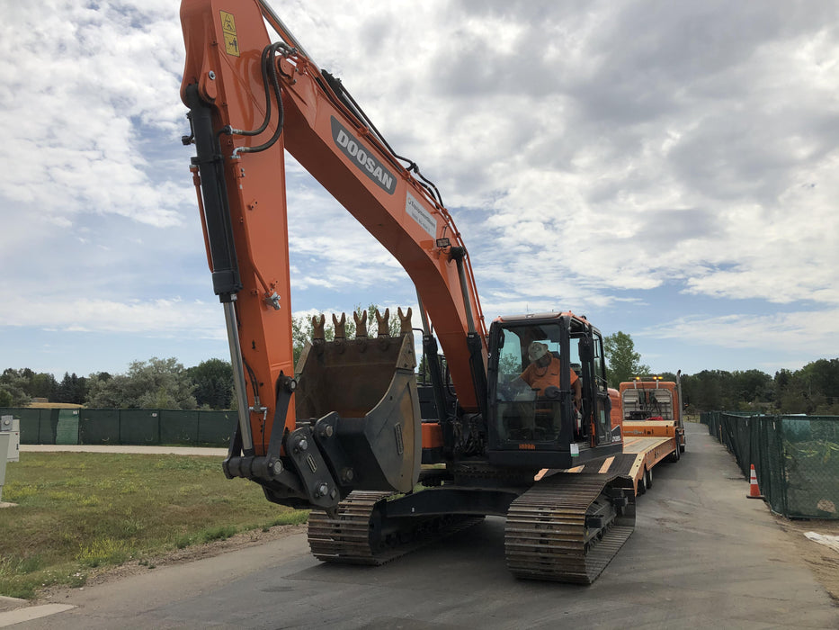 2019 DOOSAN DX225LC-5