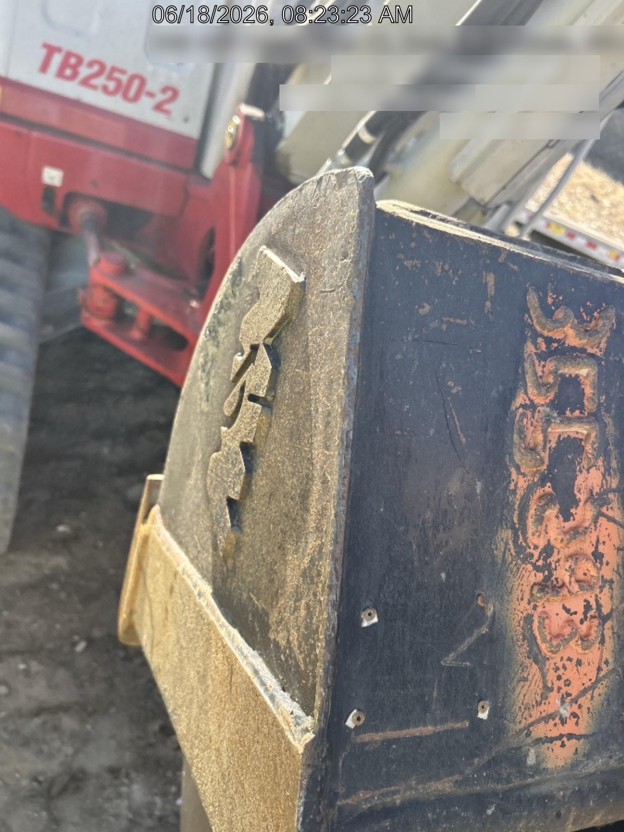 2024 TAKEUCHI TB250-2CR