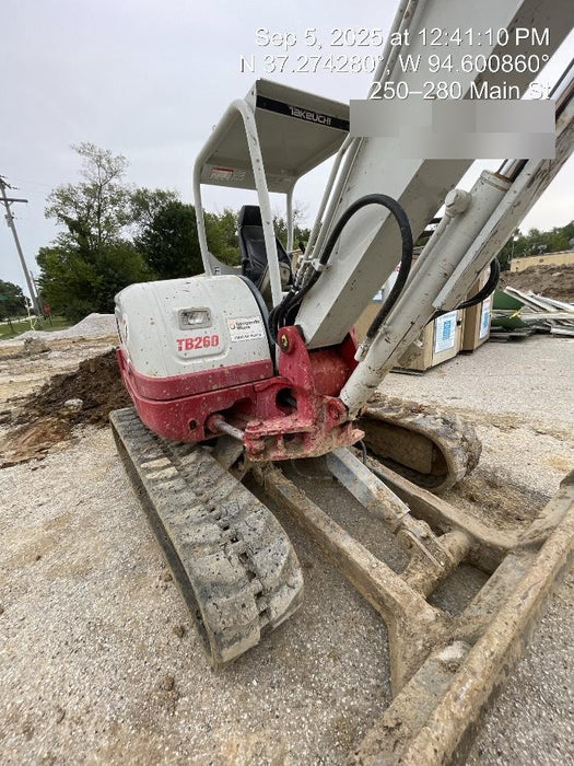 2019 TAKEUCHI TB260