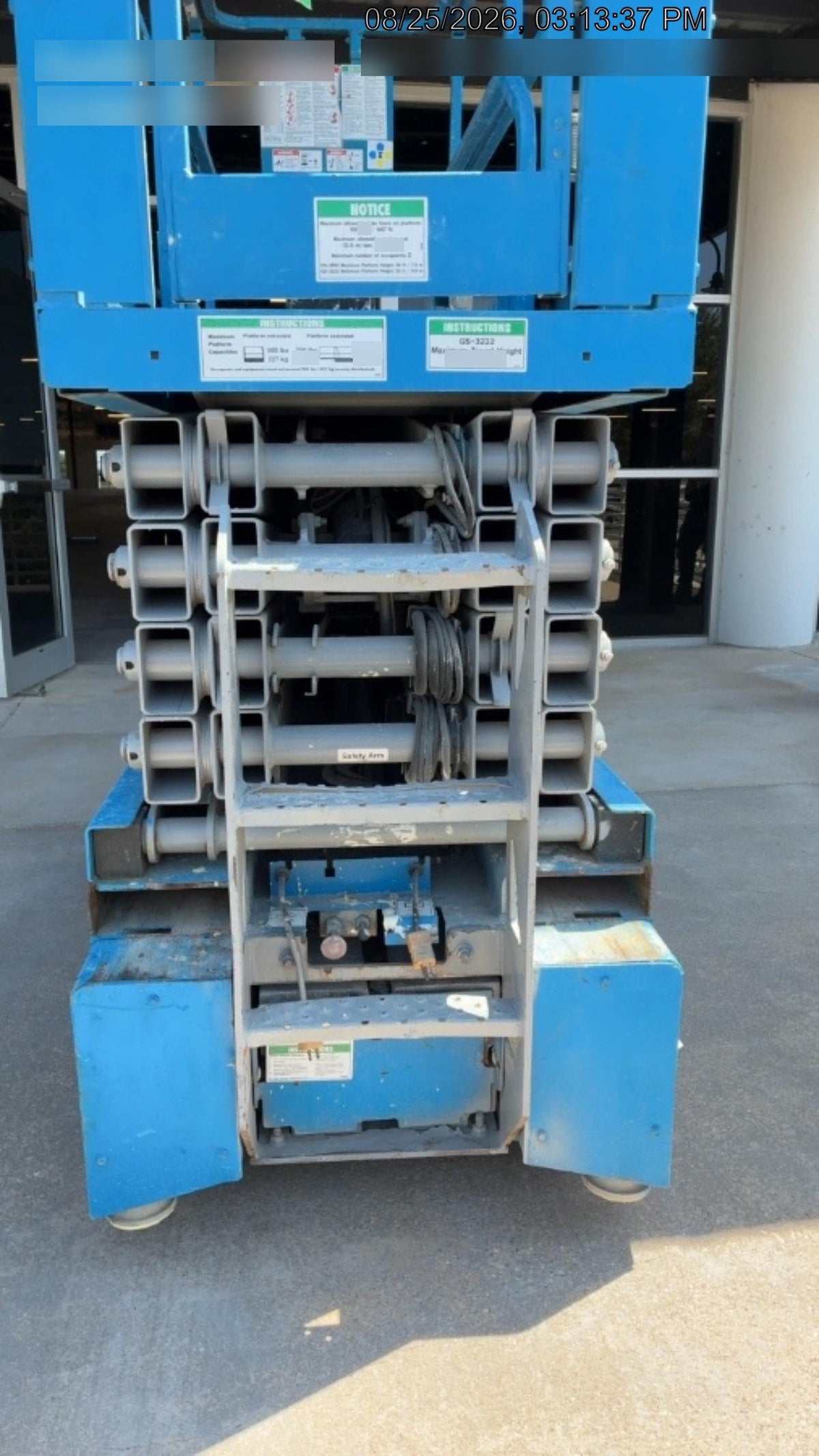 2017 GENIE GS-3232
