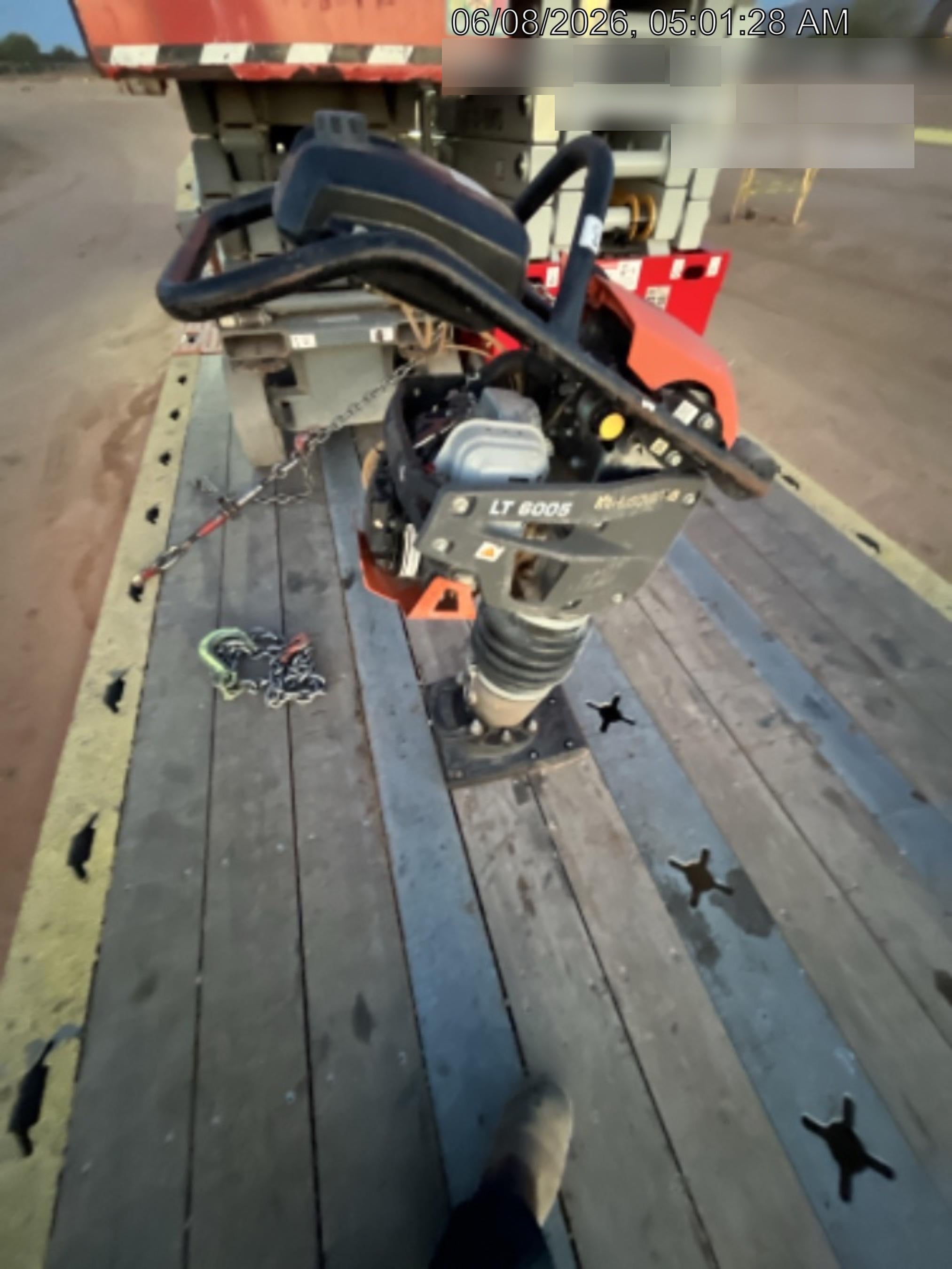 2024 HUSQVARNA LT6005