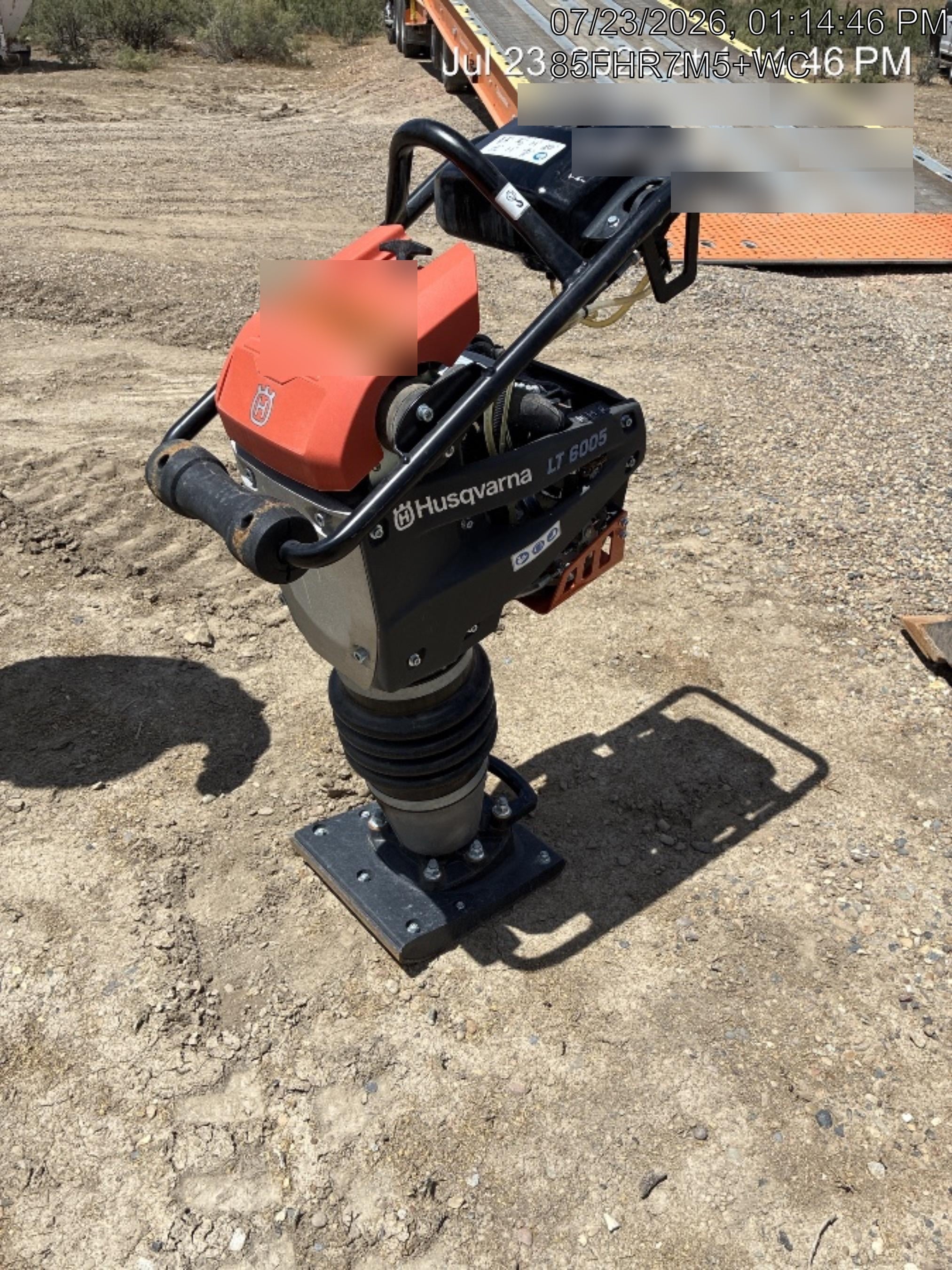 2025 HUSQVARNA LT6005