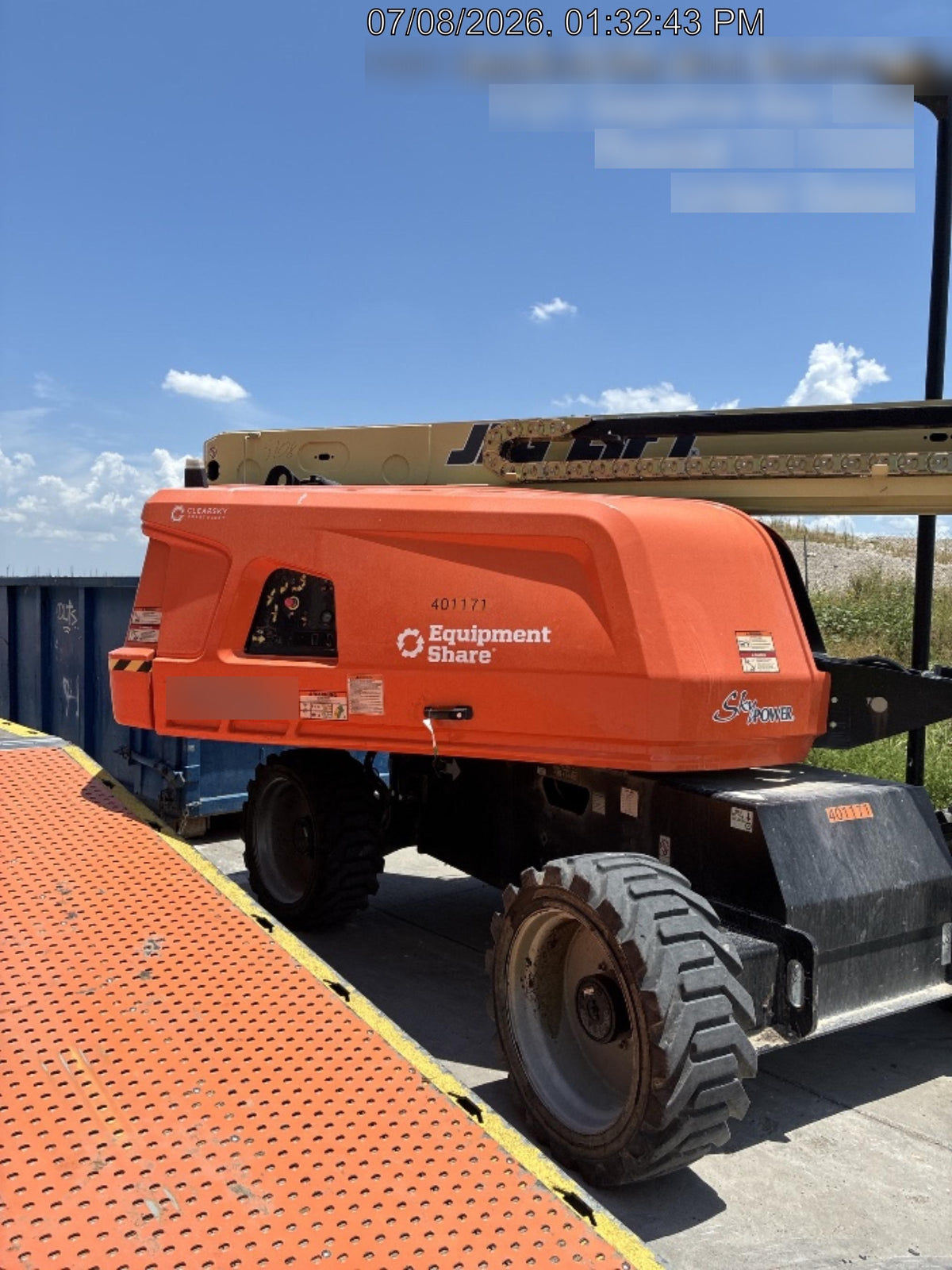 2024 JLG 660SJ