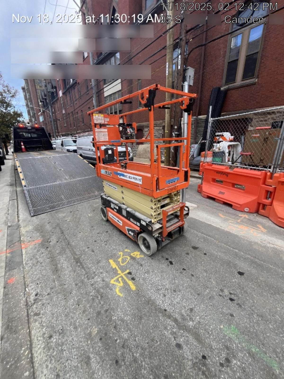 2022 JLG ES1932