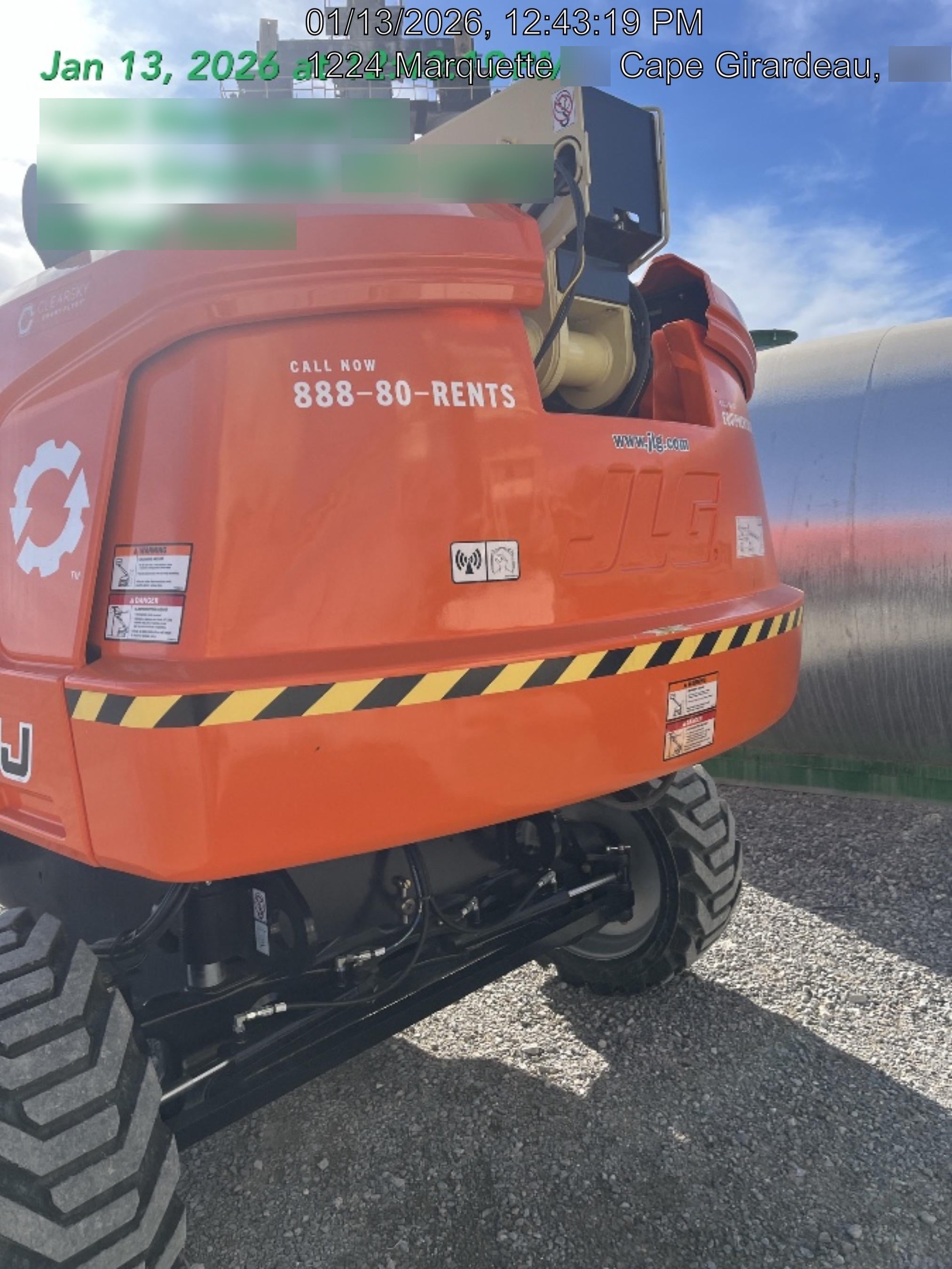 2025 JLG 660SJ