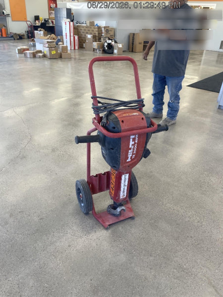 2021 HILTI TE 3000-AVR