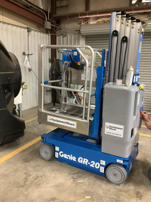 2021 GENIE GR-20