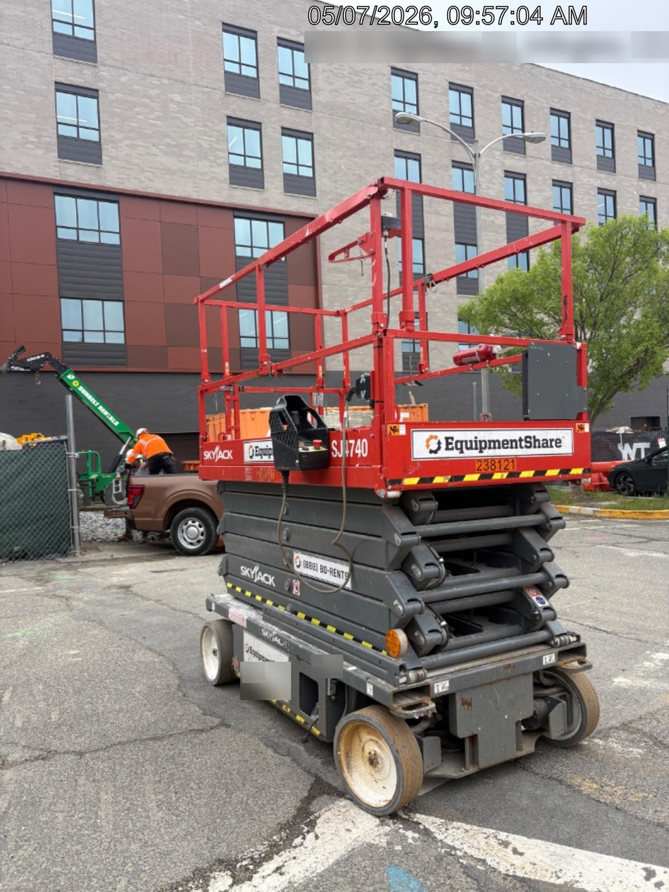 2022 SKYJACK SJ4740