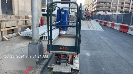 2021 JLG 1030P
