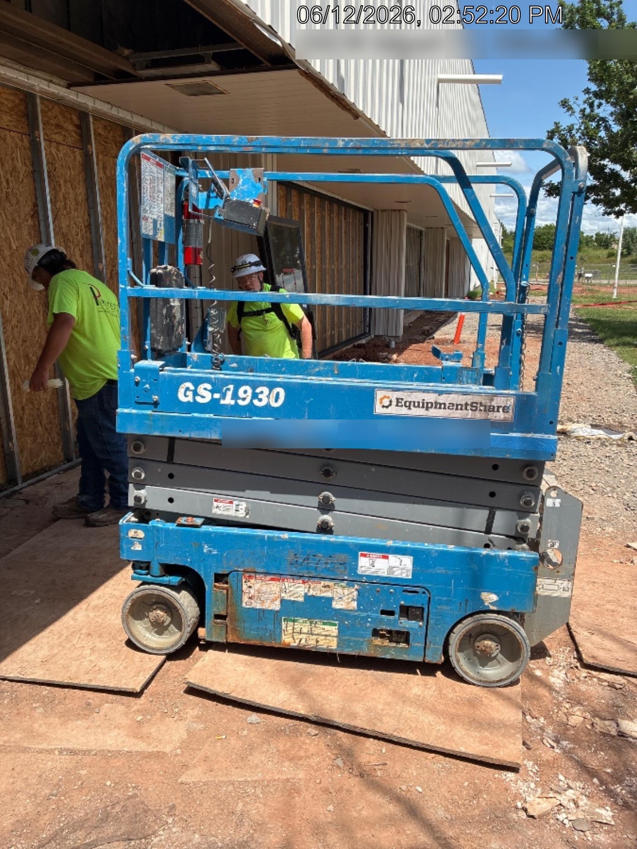 2019 Genie GS-1930 Fixed rails with chain Entry