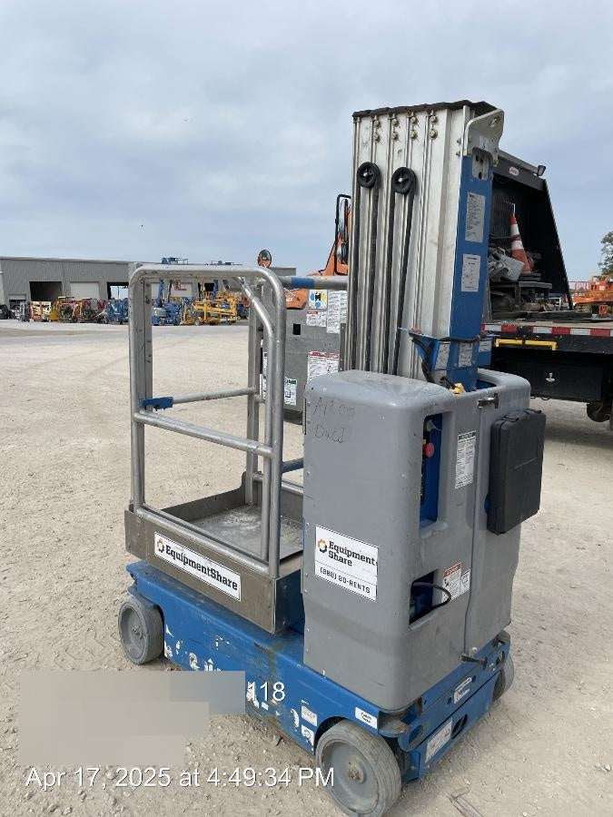 2019 GENIE GR-20