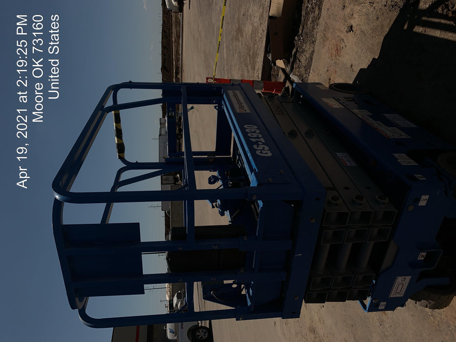 2020 Genie GS-1930 Solid Non Marking Tires, Beacon, Folding rails with half height swing gate