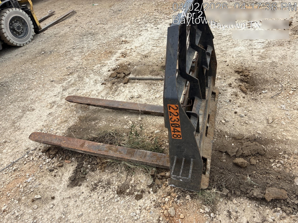 2022 PALADIN 48" Pallet Forks - Paladin