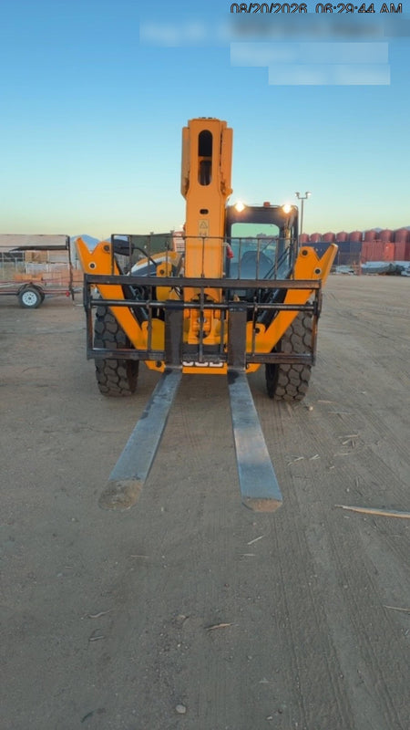 2026 JCB 512-56