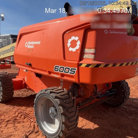 2022 JLG 600S