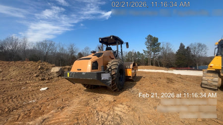 2023 CASE SV211E