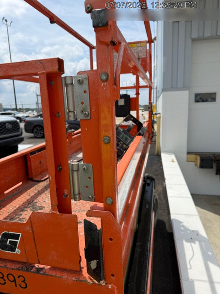 2022 JLG ES2632