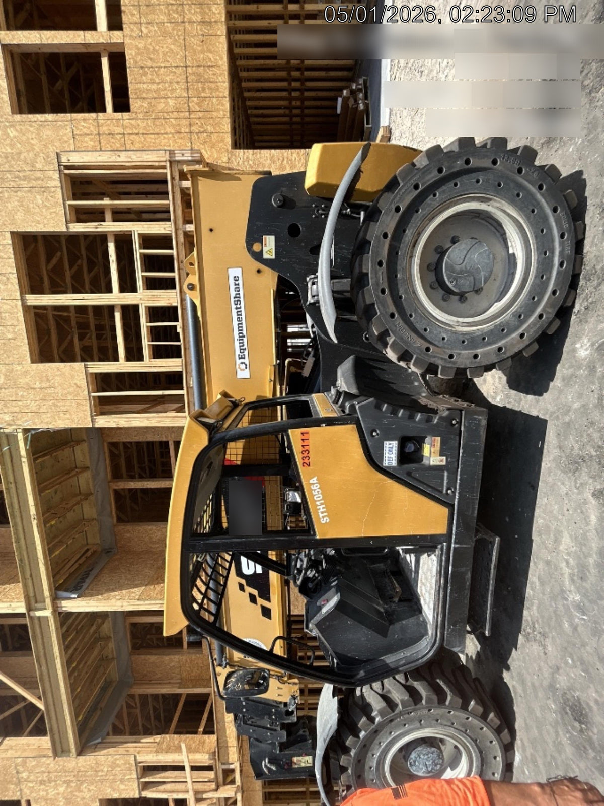 2022 SANY STH1056