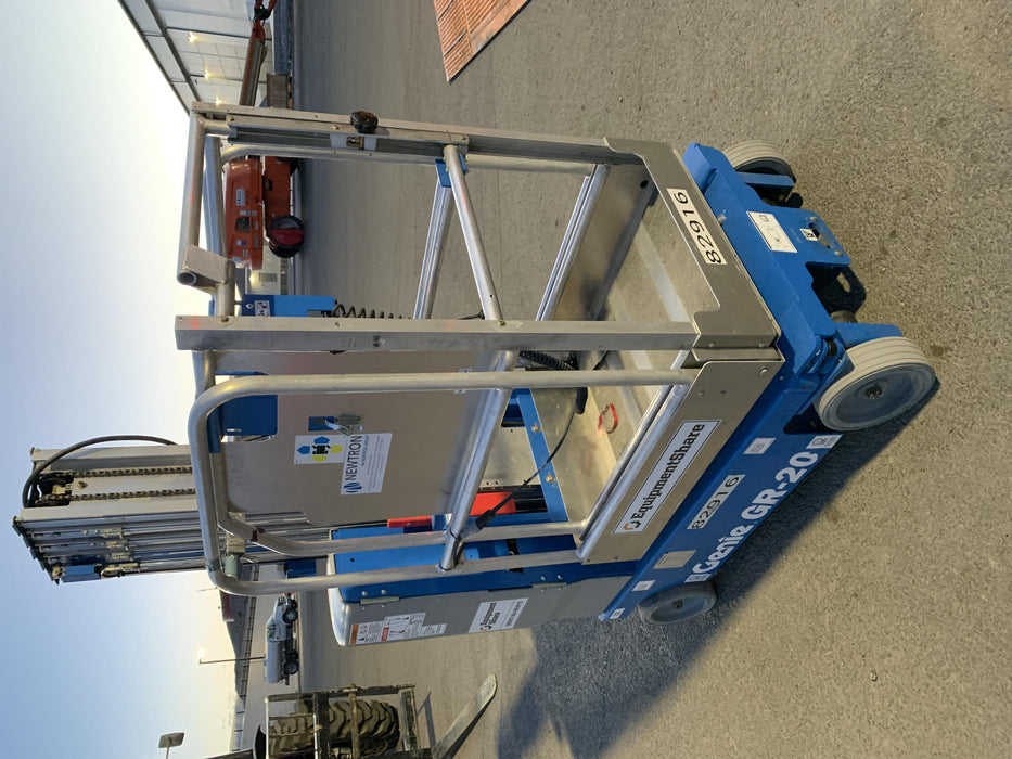 2020 GENIE GR-20