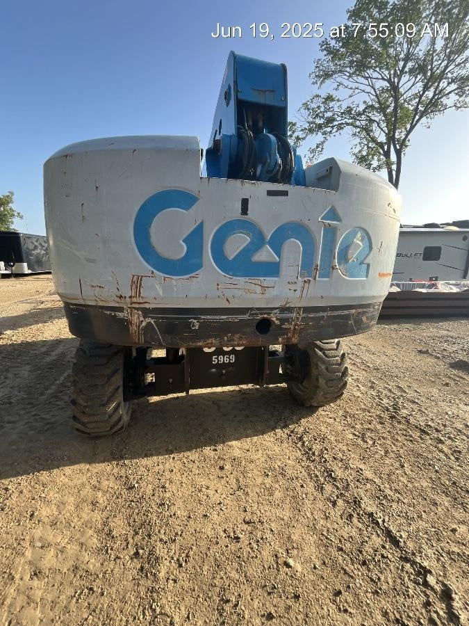 2017 GENIE S-65