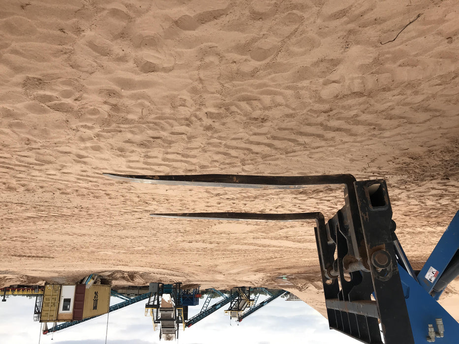 2019 Genie GTH-1056 Canopy, Solid RT Tires, LED Work Lights, Beacon 60" QA Carriage, 60" Forks