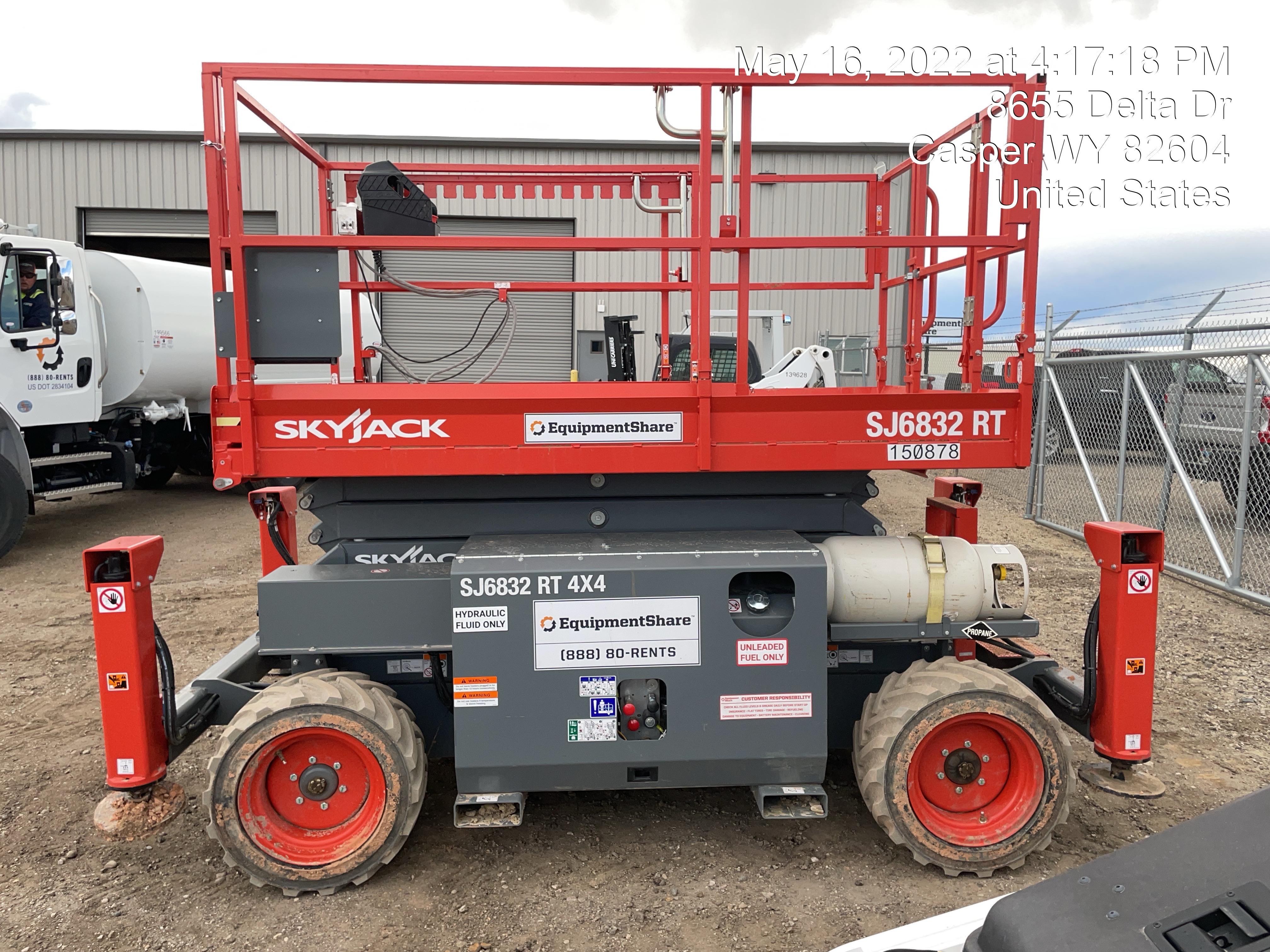 2021 SKYJACK SJ6832 RT