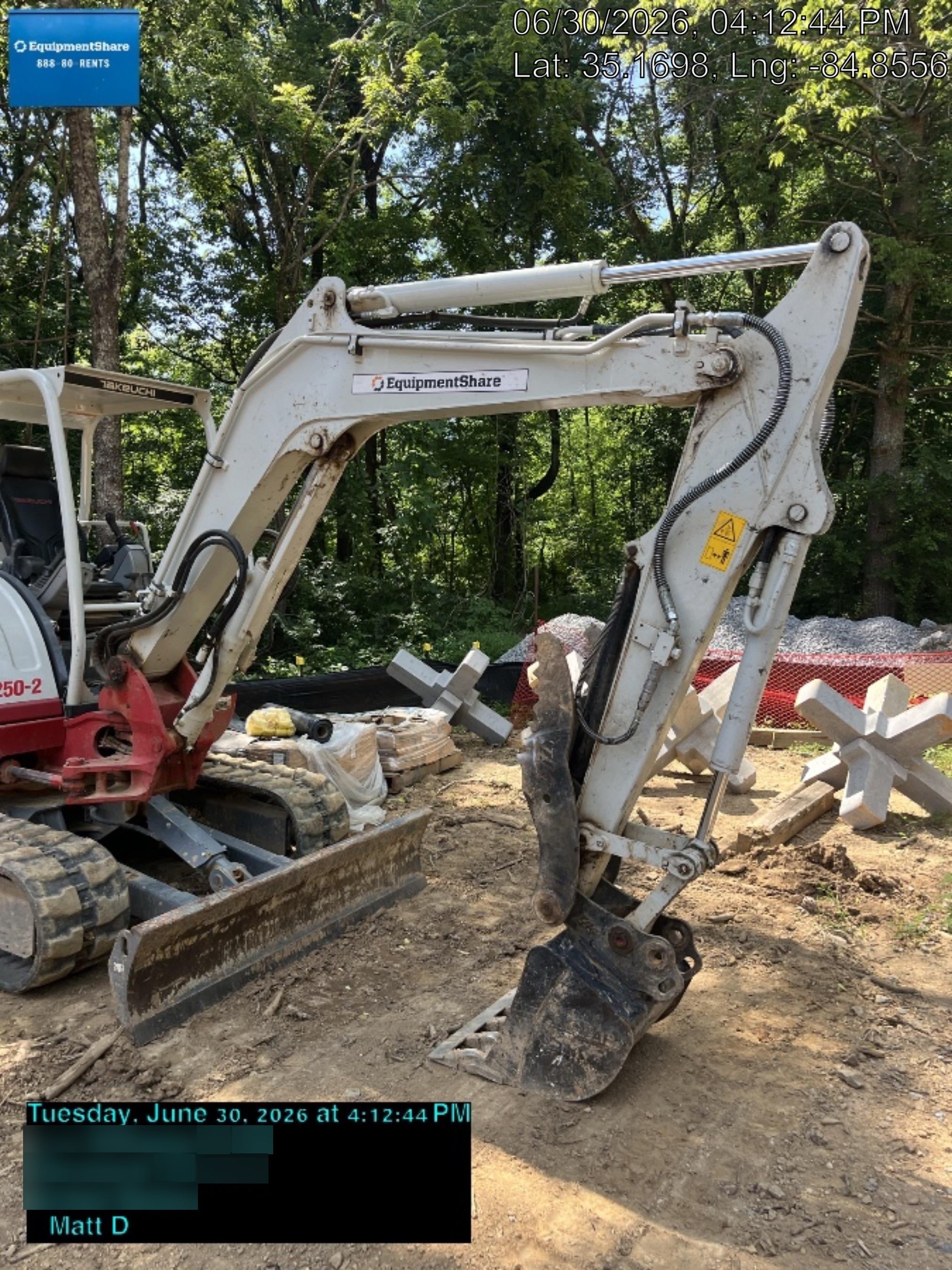 2024 TAKEUCHI TB250-2R
