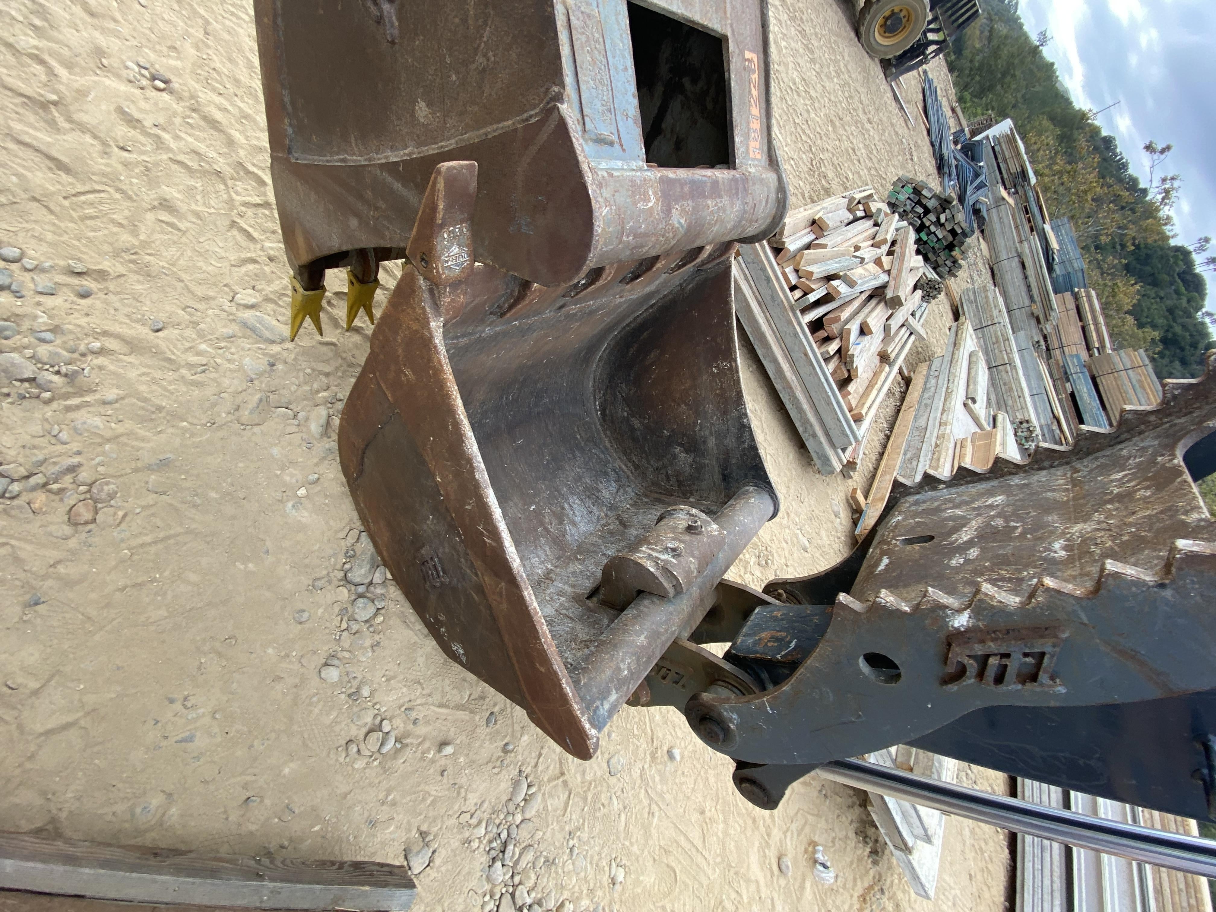 2022 TAG MANUFACTURING 36" HD QCB30 Bucket
