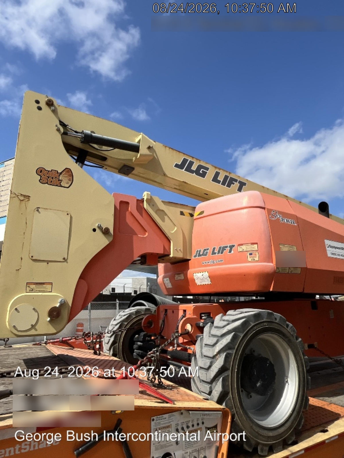 2021 JLG 800AJ