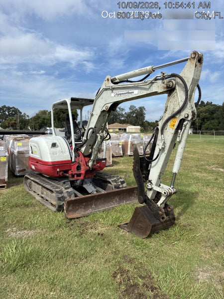 2022 TAKEUCHI TB250-2R
