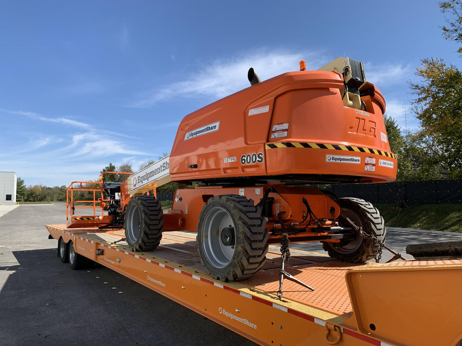 2020 JLG 600S