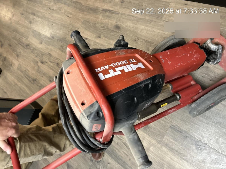 2021 HILTI TE 3000-AVR
