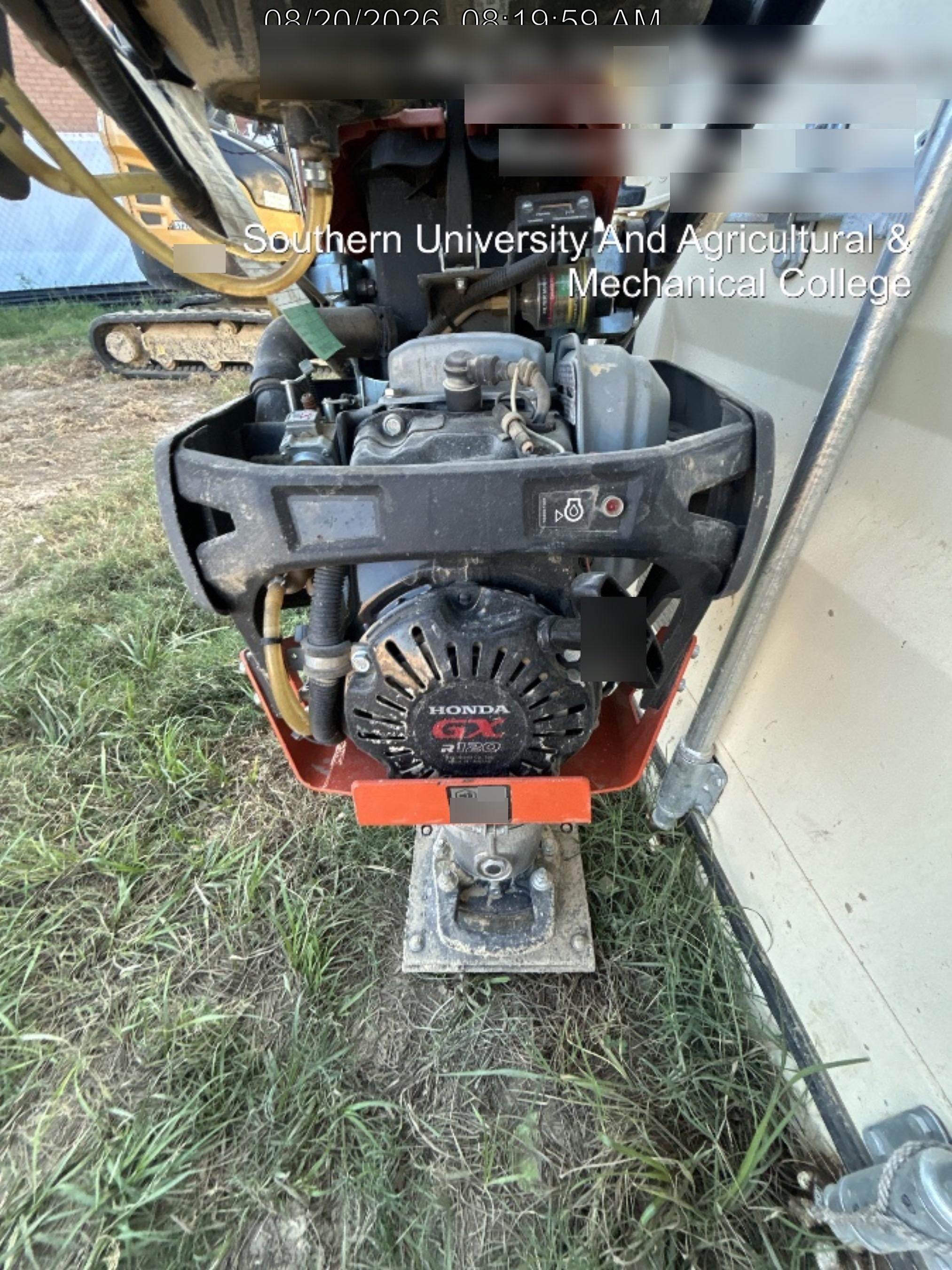 2025 HUSQVARNA LT6005